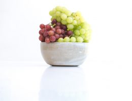 Health Benefits of Grapes for Beating the Summer Sun