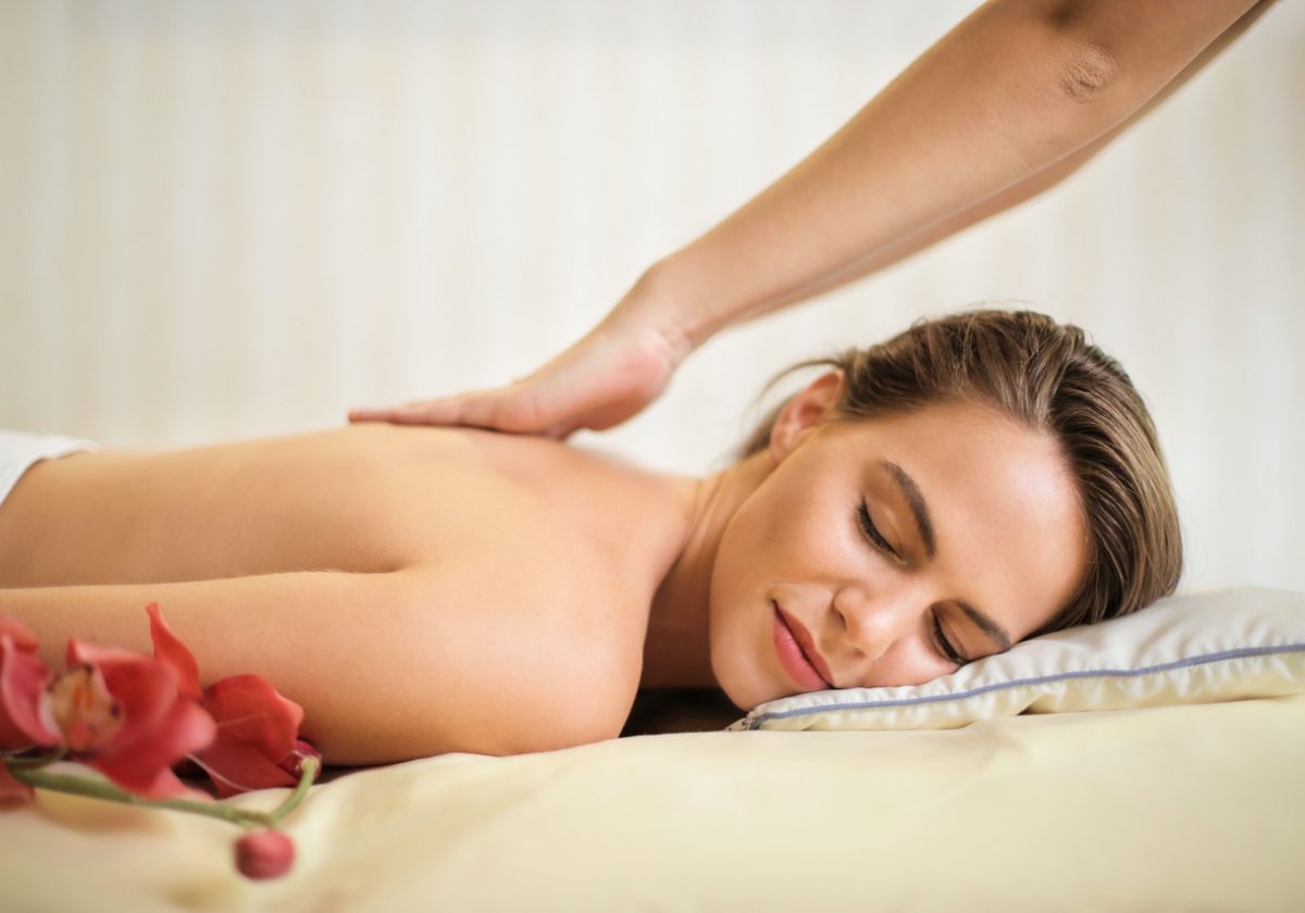 A Guide to the Best Types of Massage for Back Pain