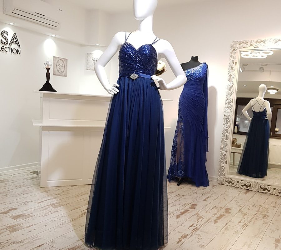Photo Formal dress shops Melbourne